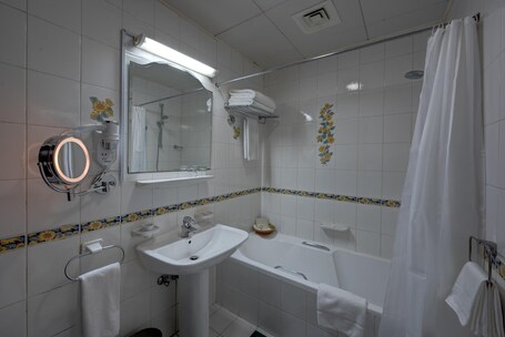 Al Nakheel Hotel Apartments Abu Dhabi - Image 23