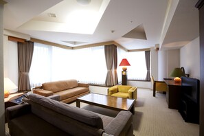 Suite | Salle de séjour | Télévision à écran plat