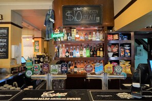 Bar (on property) - Sir Joseph Banks Hotel (Botany)