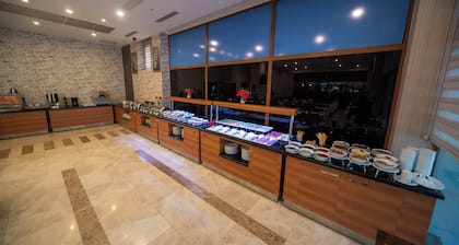 Grand Itimat Hotel