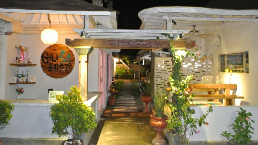 Gili Breeze Tropical Bungalows