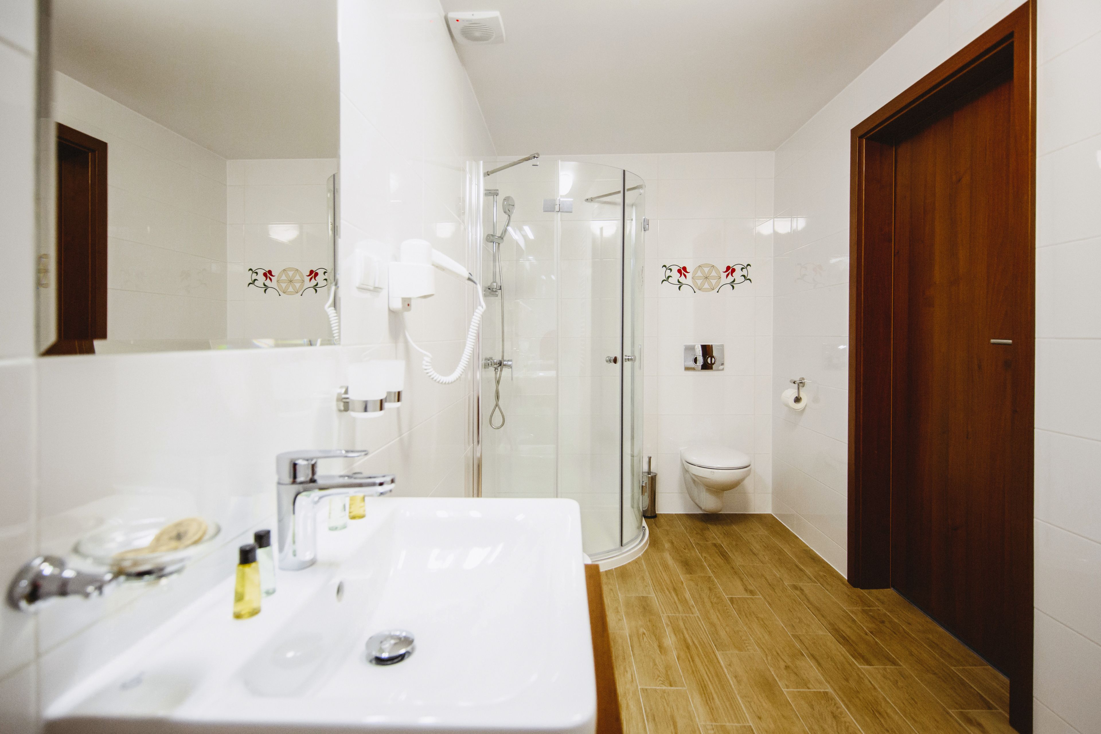 studio suite, 1 bedroom, balcony (living room) | bathroom | free toiletries, hair dryer, towels, soap