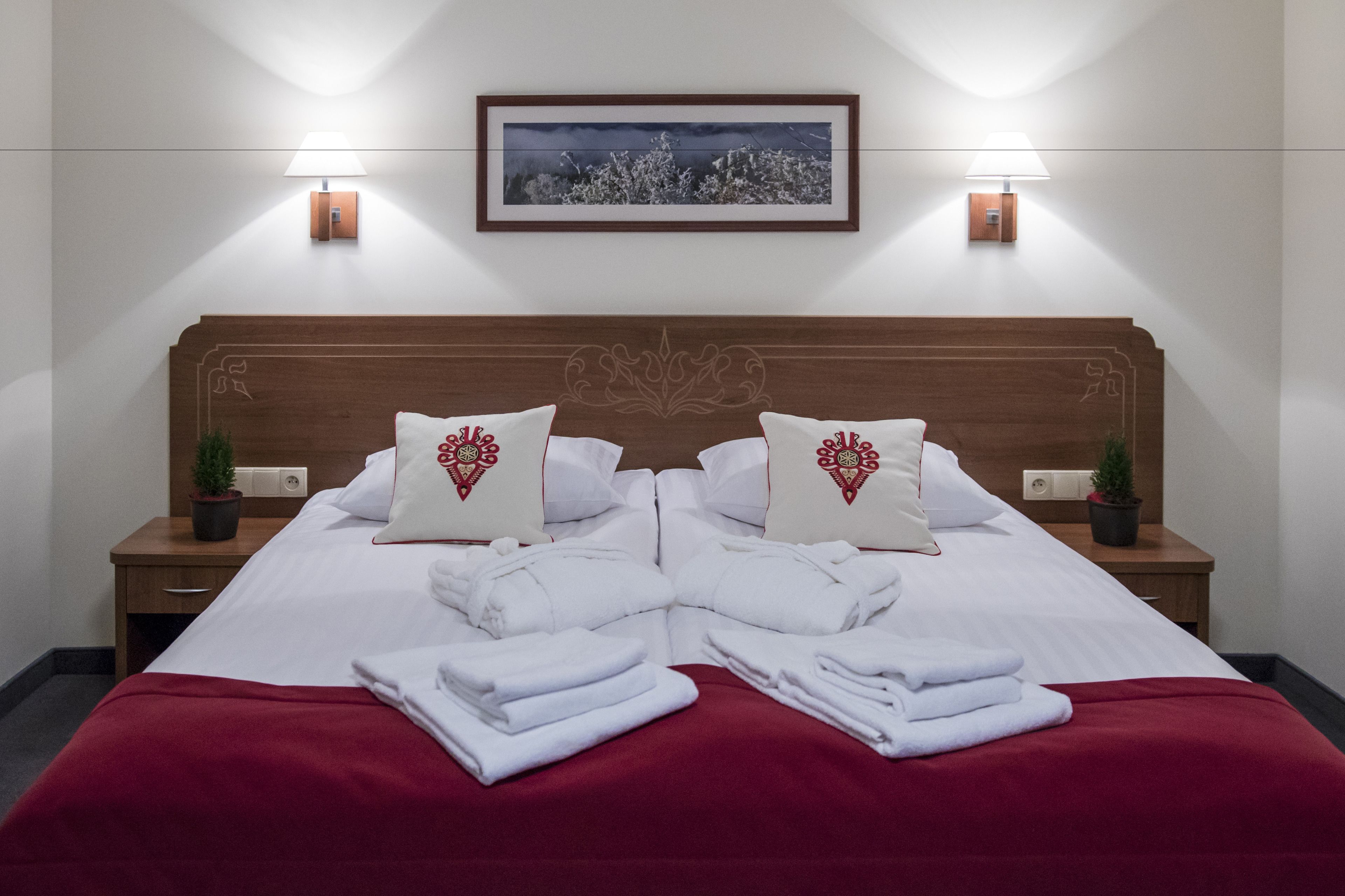 Allergikerbettwaren, Schreibtisch, laptopgeeigneter Arbeitsplatz