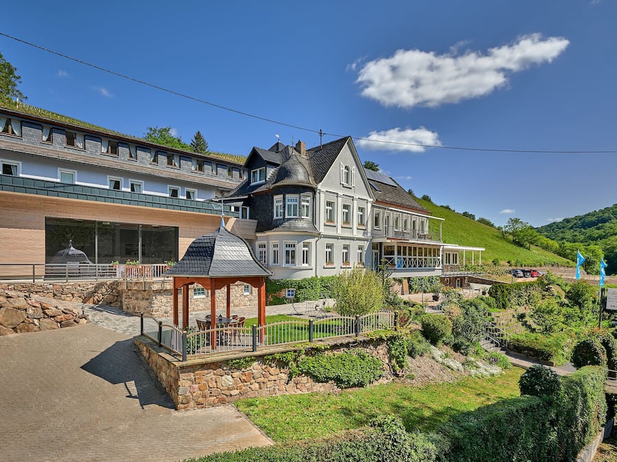 واجهة المنشأة