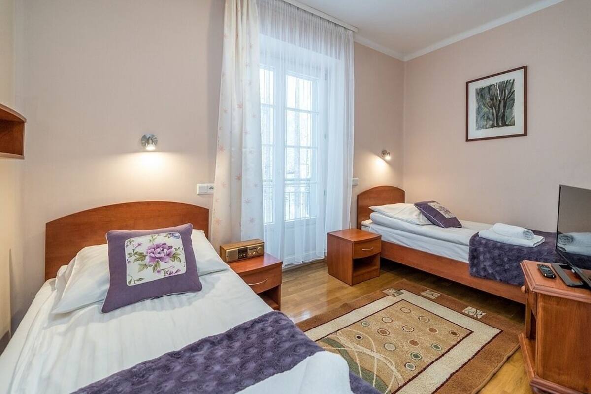 Phòng 3 Tiêu chuẩn (Room #6) | Bàn ủi/dụng cụ ủi quần áo, giường gấp/giường phụ (phụ phí) 