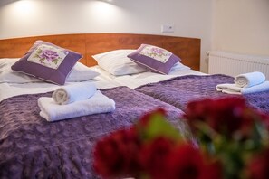 Comfort tweepersoonskamer, 1 slaapkamer (Room #7) | Een strijkplank/strijkijzer, extra bedden, gratis wifi
