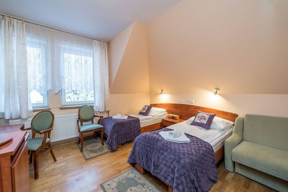 Phòng 3 dành cho gia đình, 2 phòng ngủ, quang cảnh vườn (Room #11) | Bàn ủi/dụng cụ ủi quần áo, giường gấp/giường phụ (phụ phí) 