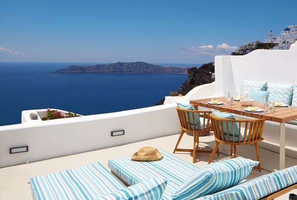 2 Bedrooms , Cave House with Outdoor Hot Tub & Caldera View | Terrace/patio - Olea Cave House (Santorini)