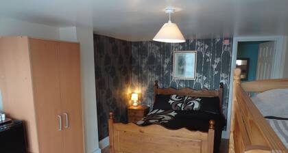 Travellers Rest Motel