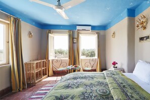 Panoramic Studio Suite | Individually decorated, desk, free WiFi