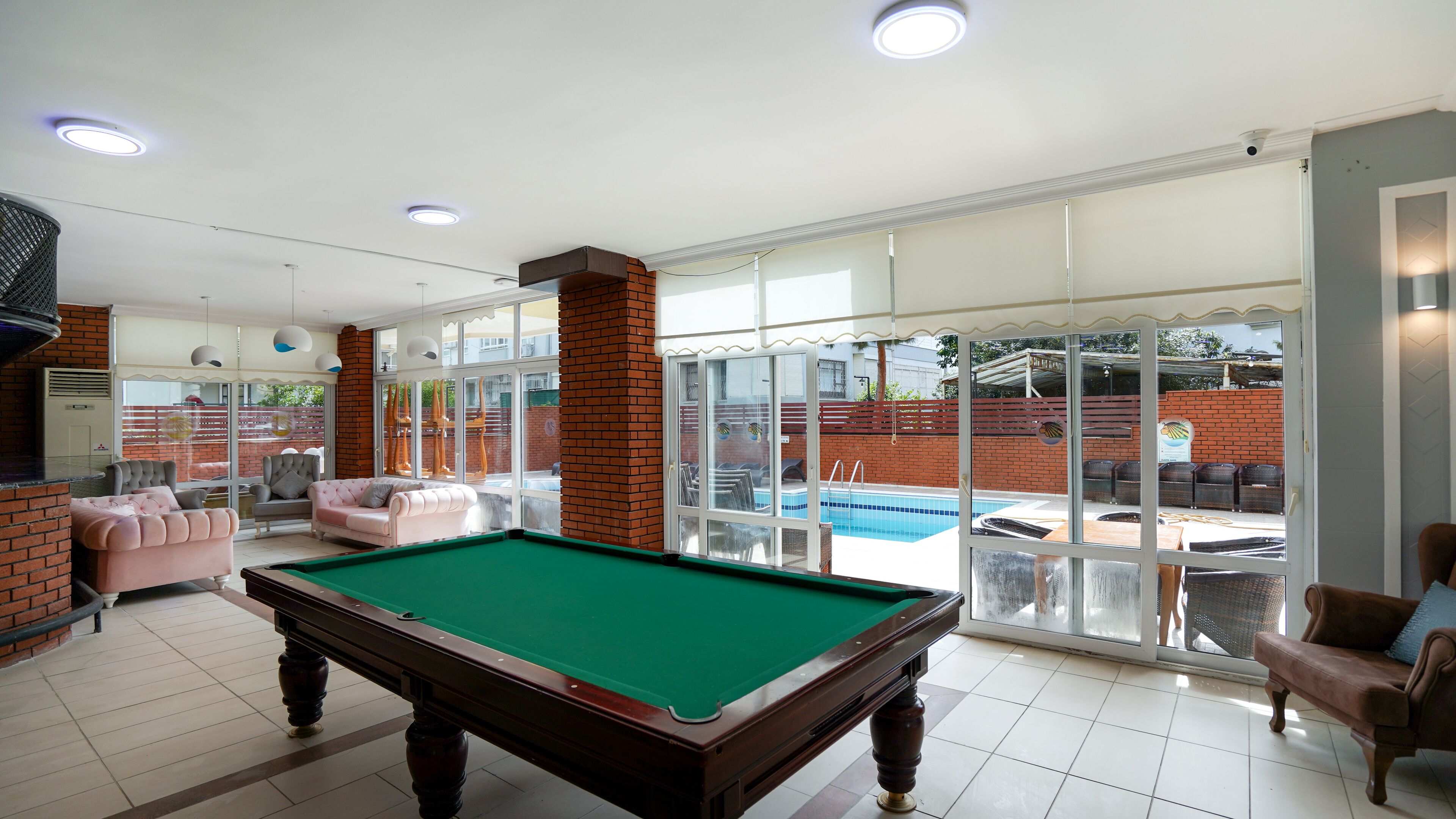 Photo - Cleopatra Ada Apart