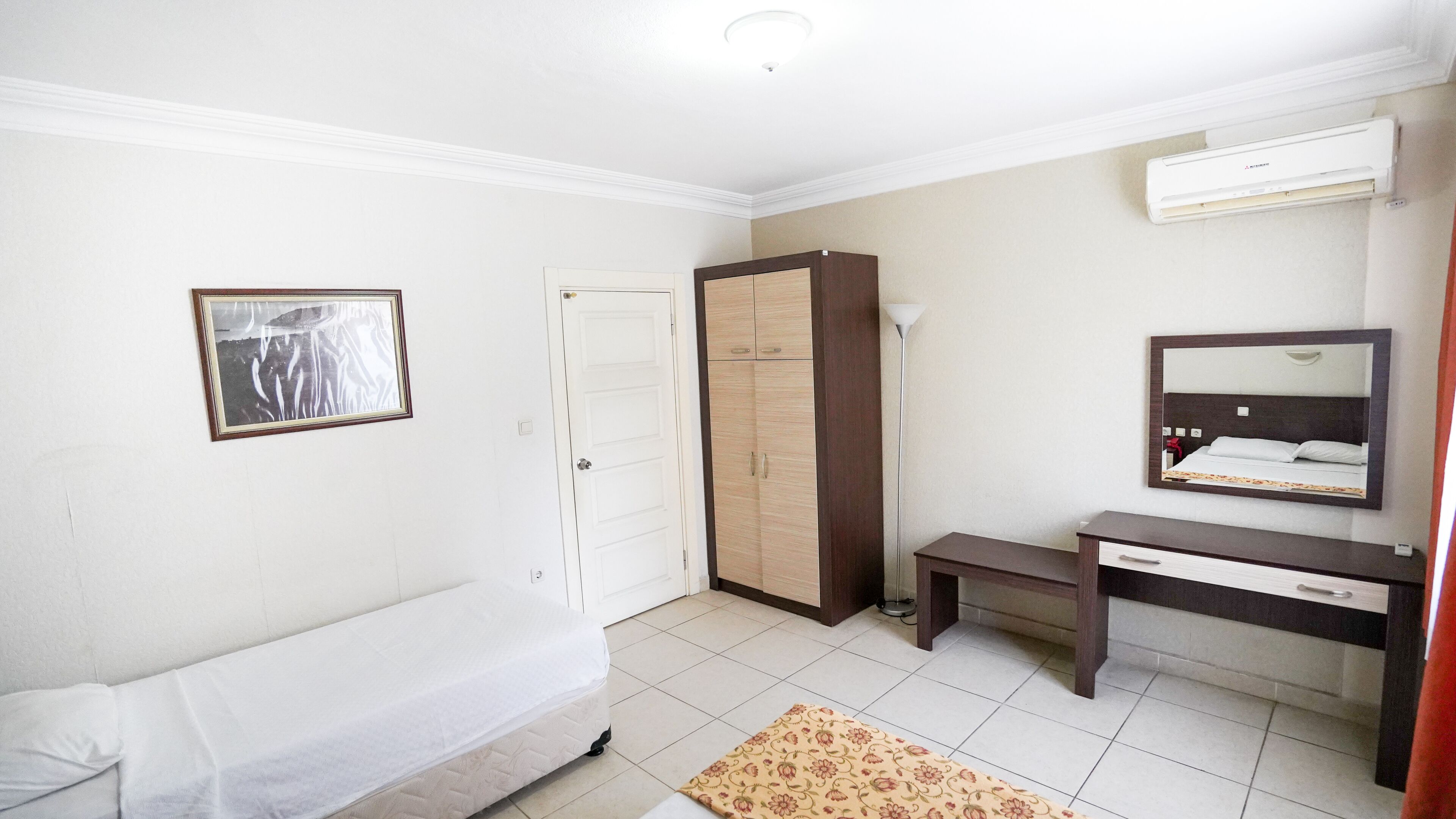 Photo - Cleopatra Ada Apart