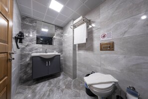 Economy Room | Bathroom | Free toiletries, hair dryer, slippers, towels - Katre Hotel Oludeniz (Fethiye)