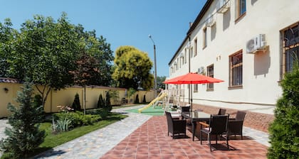 Asiya Hotel