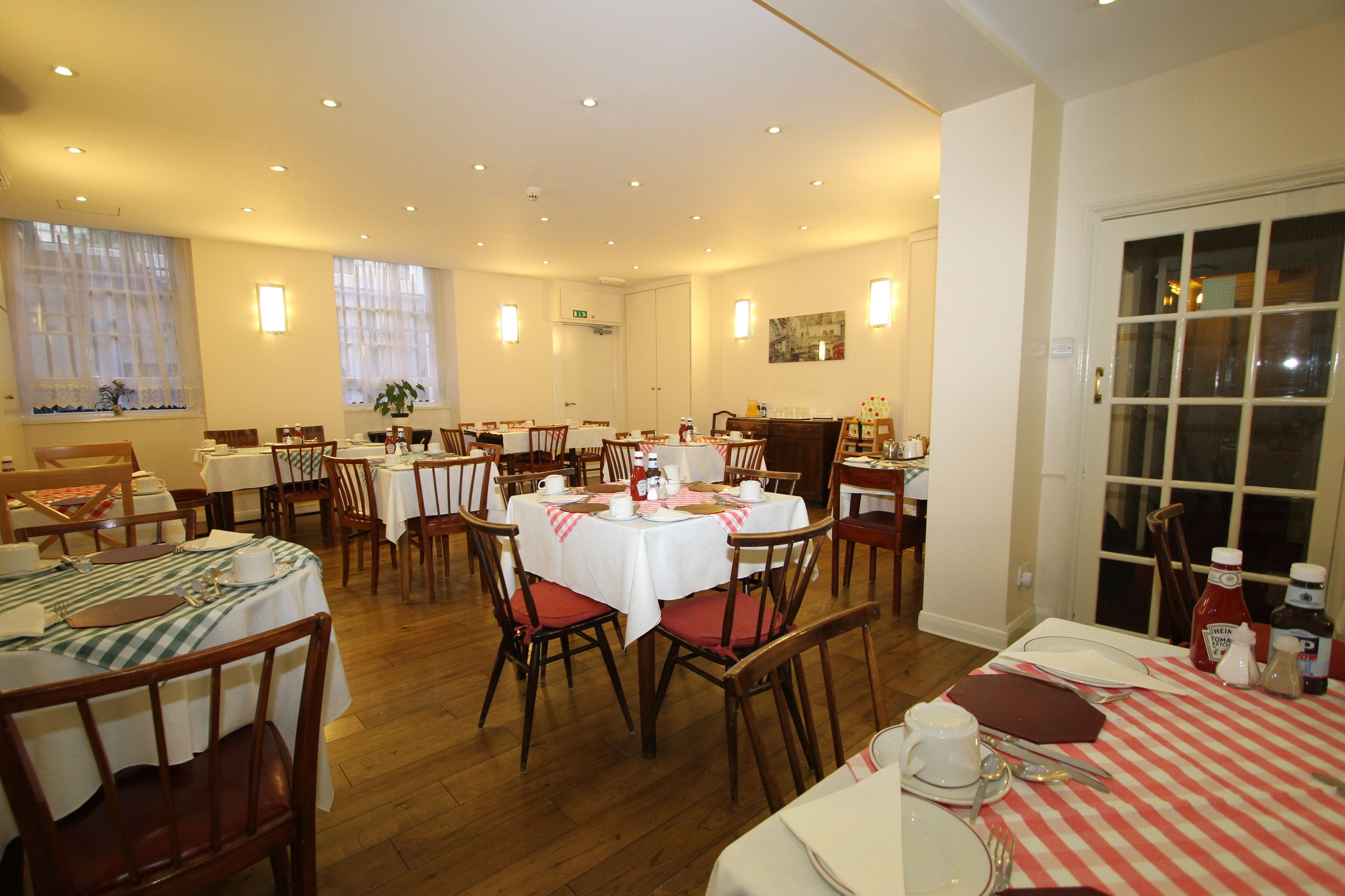 free daily english breakfast