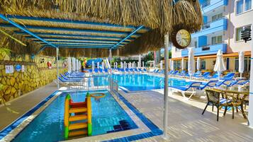 Seasonal outdoor pool, a rooftop pool, pool umbrellas, sun loungers