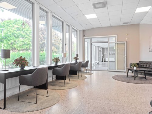 Part-Time Home Hotel Rotebro Station