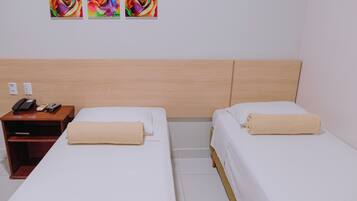 Economy Twin Room | Minibar, desk, blackout curtains, free WiFi