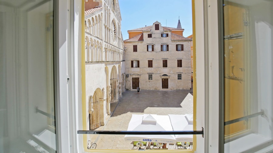 Central Apartments - Integrated Hotel Zadar