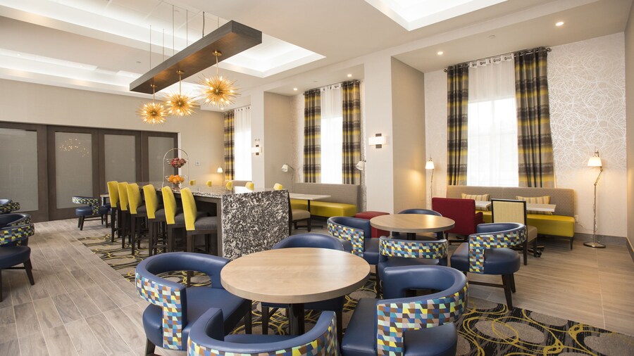 Hampton Inn & Suites by Hilton Thunder Bay