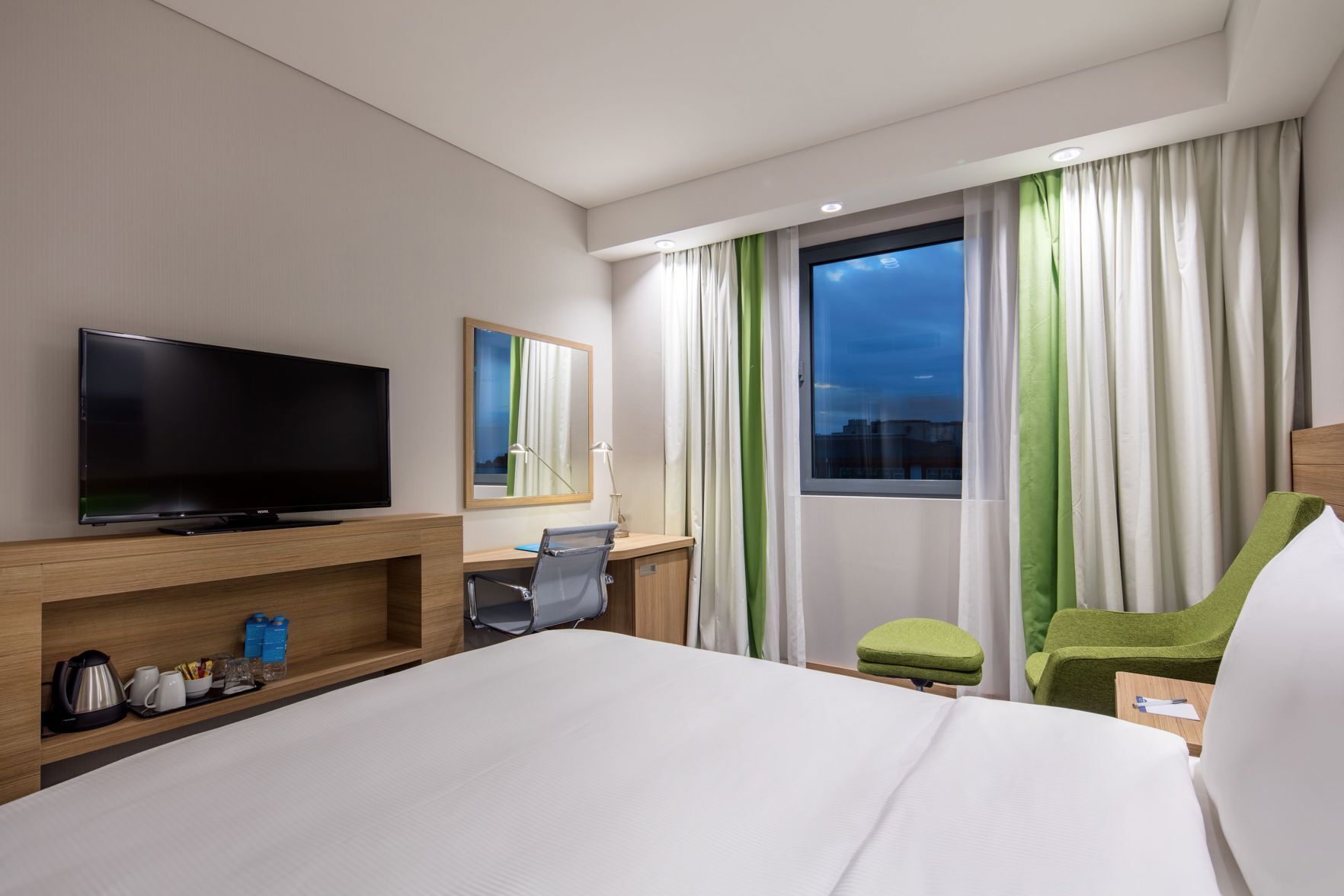 In-room safe, desk, soundproofing, free cots/infant beds