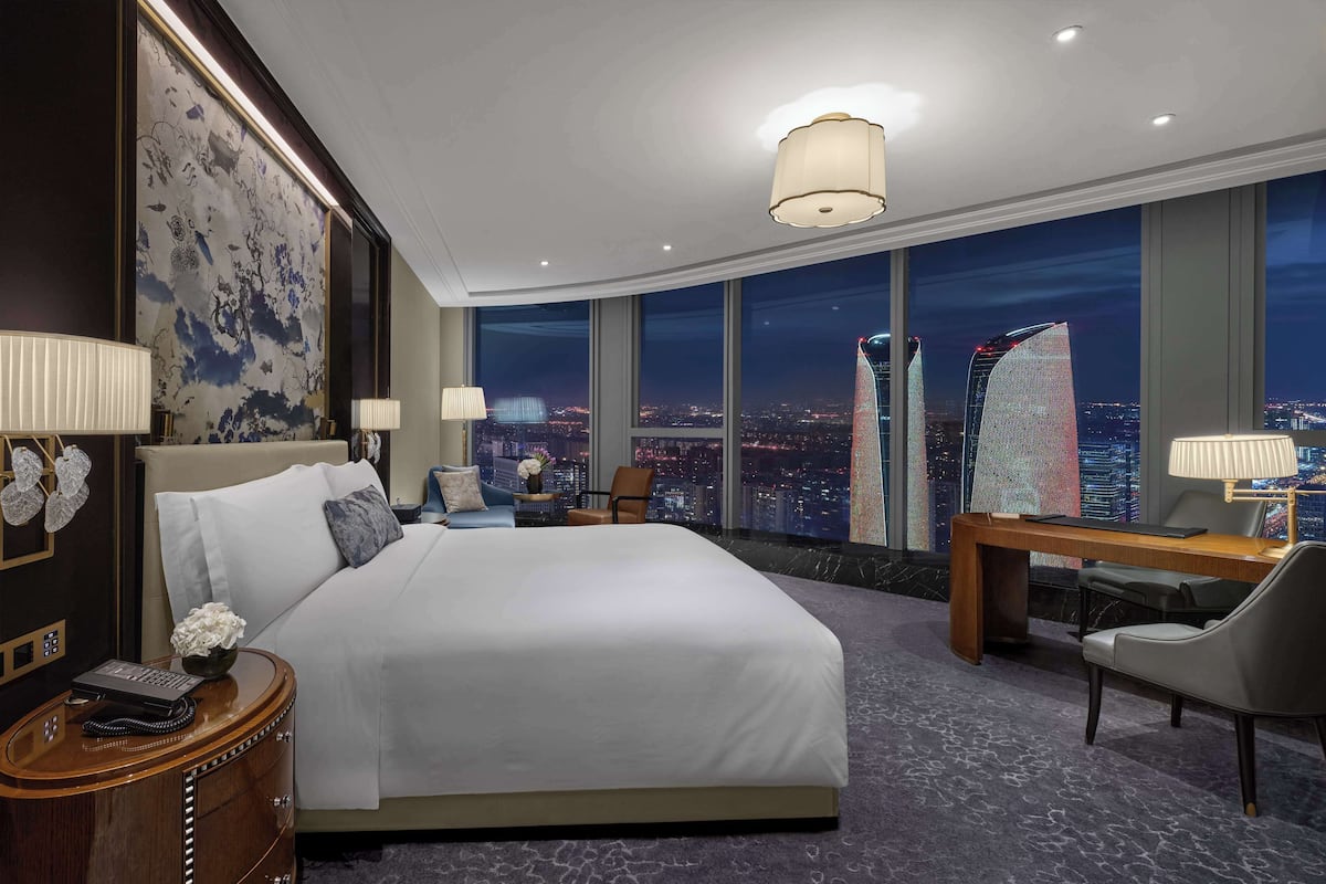King, Chambre « Premier », 1 très grand lit | Literie de qualité supérieure, couette en duvet d'oie, surmatelas