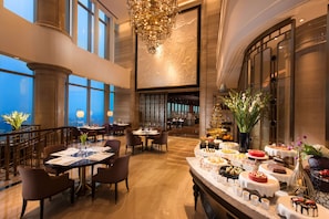 Lobby - Waldorf Astoria Chengdu (Chengdu)