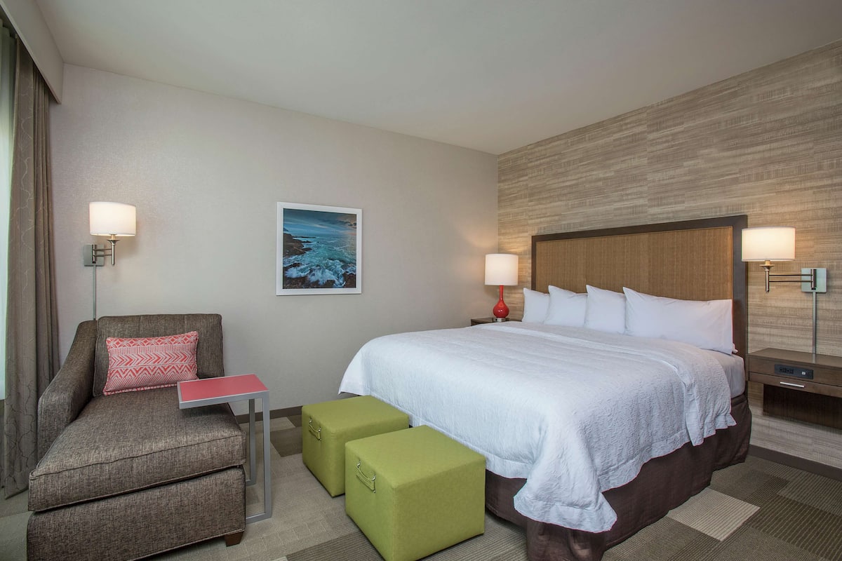 In-room safe, iron/ironing board, free WiFi, bed sheets