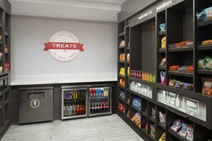 Snack bar - Hampton Inn & Suites Yonkers - Westchester (Yonkers)