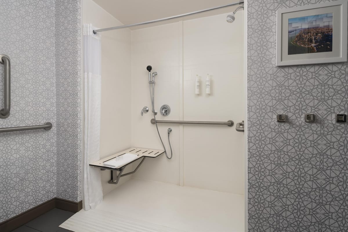 Regadera en el baño