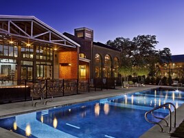 Outdoor pool, open 9 AM to 9 PM, cabanas (surcharge), pool umbrellas