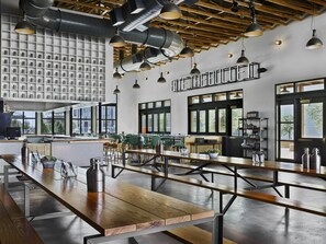 Bar (on property) - Cavalry Court, by Valencia Hotel Collection (College Station)