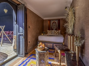 Standard Double Room, 1 Bedroom, Non Smoking, Terrace / Noir Poudre | 1 habitación, ropa de cama de alta calidad y cortinas blackout 
