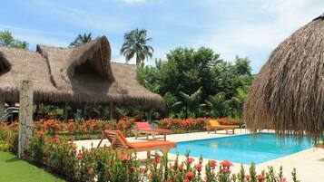 Outdoor pool, pool loungers