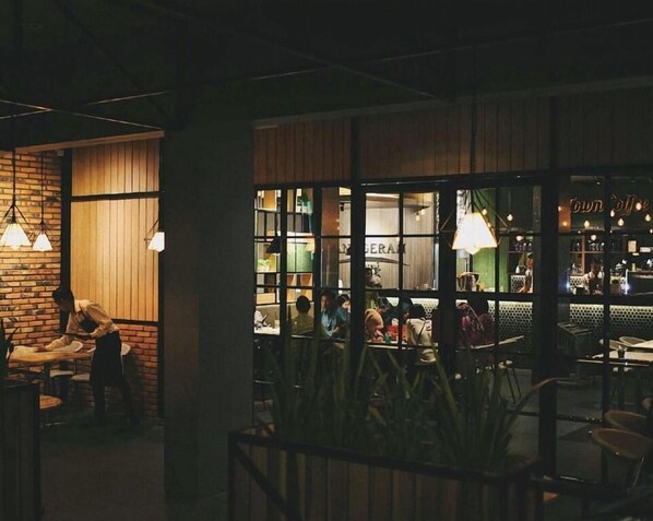 Dining - Hotel Anugerah Express Lampung (Bandar Lampung)