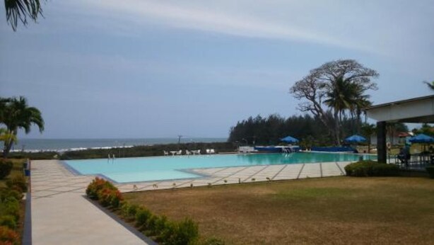 Pool - Grage Hotel Bengkulu (Bengkulu)