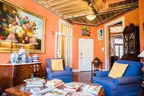 Interior - Putnam Lodge Hotel and Spa (Cross City)