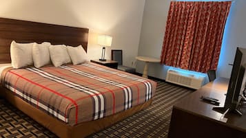 Kamar Deluks | Meja kerja, setrika/meja setrika, Wi-Fi gratis, dan seprai linen