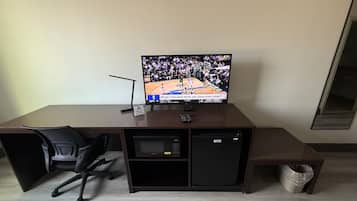 Standard Room, 2 Queen Beds, Non Smoking | Desk, iron/ironing board, free WiFi, bed sheets