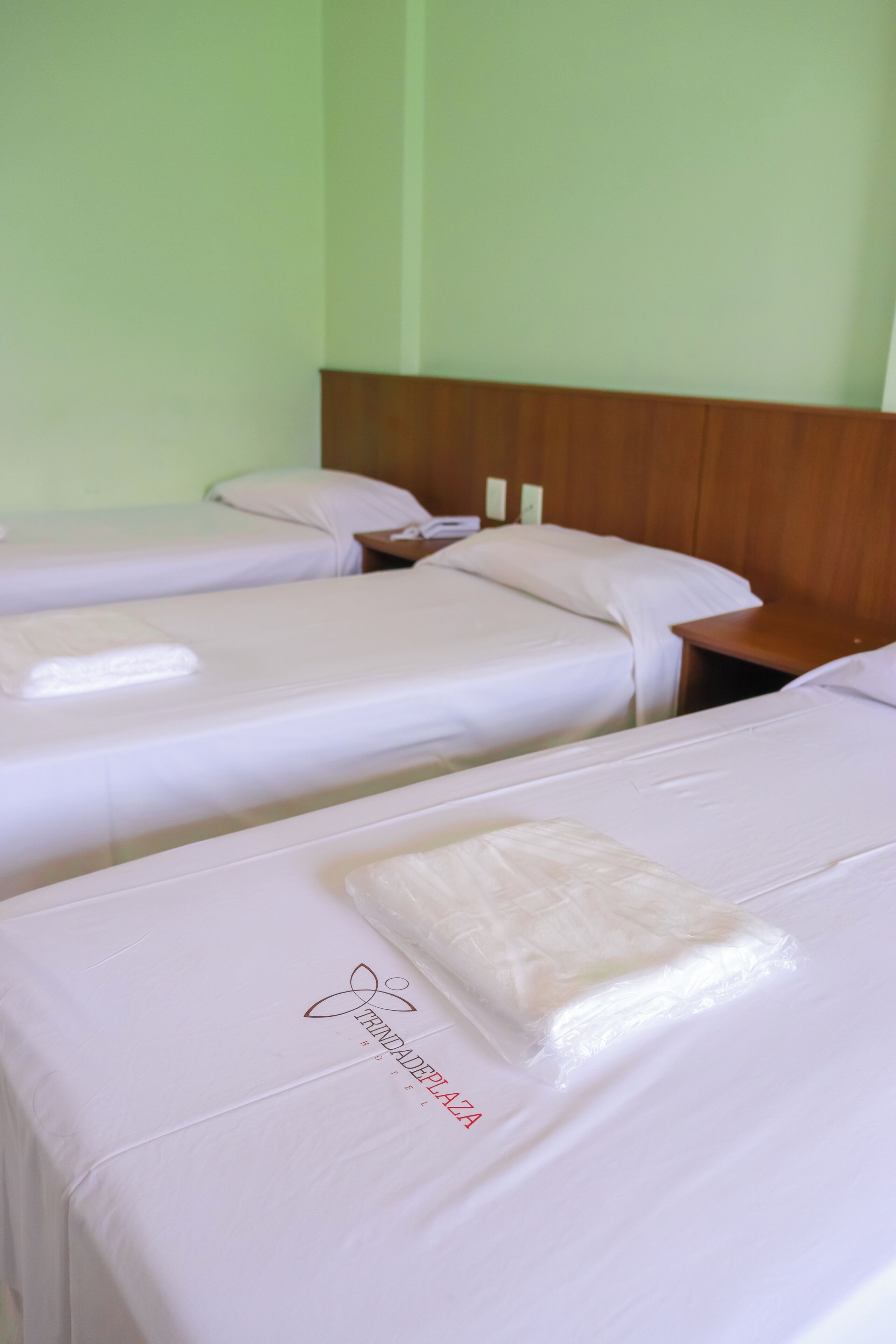 standard triple room, 3 single beds | 1 bedroom, minibar, desk, blackout curtains