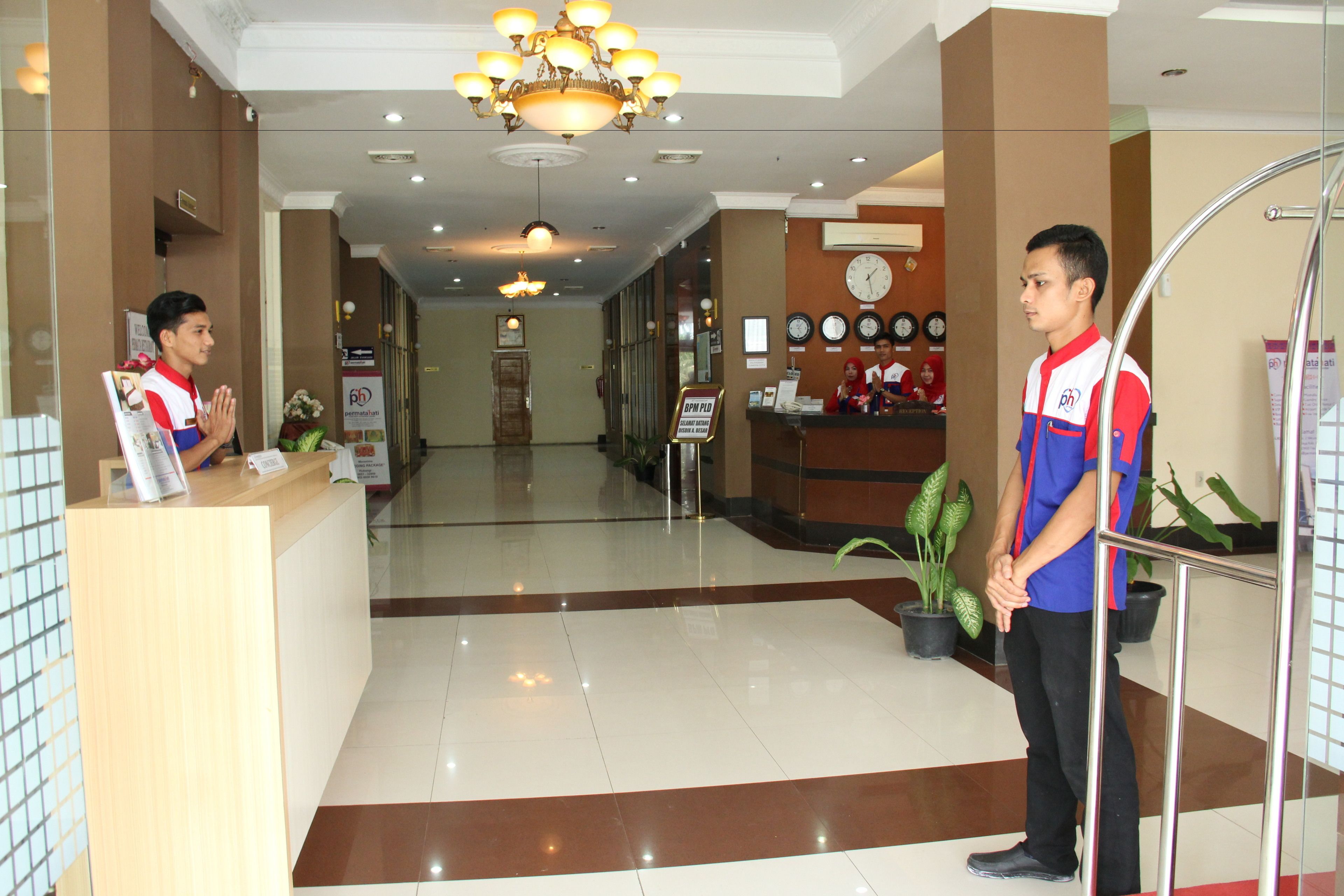 concierge desk
