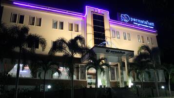 Front of property – evening/night