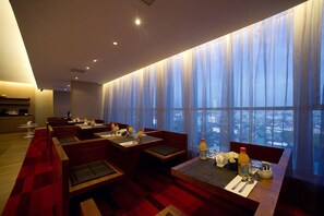 Restaurant - Premiere By Grand Zuri (Pekanbaru)