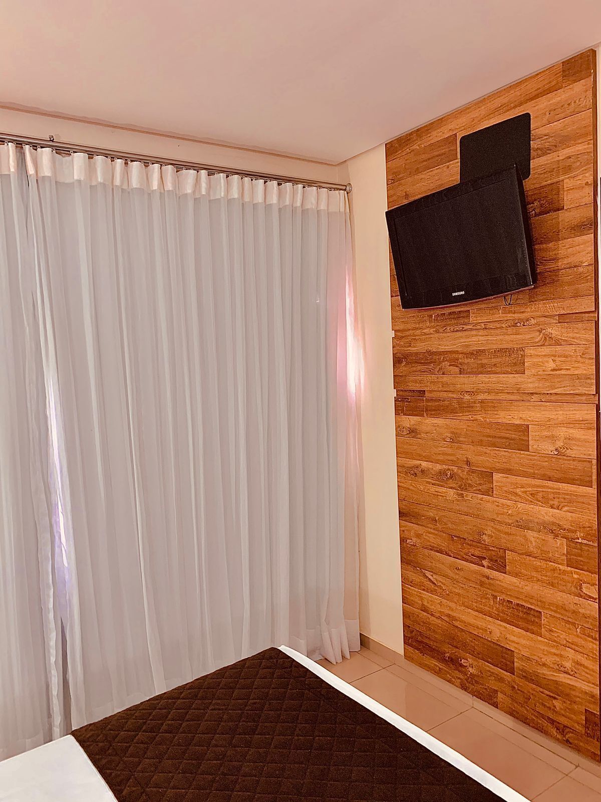 Foto - Victoria Plaza Hotel