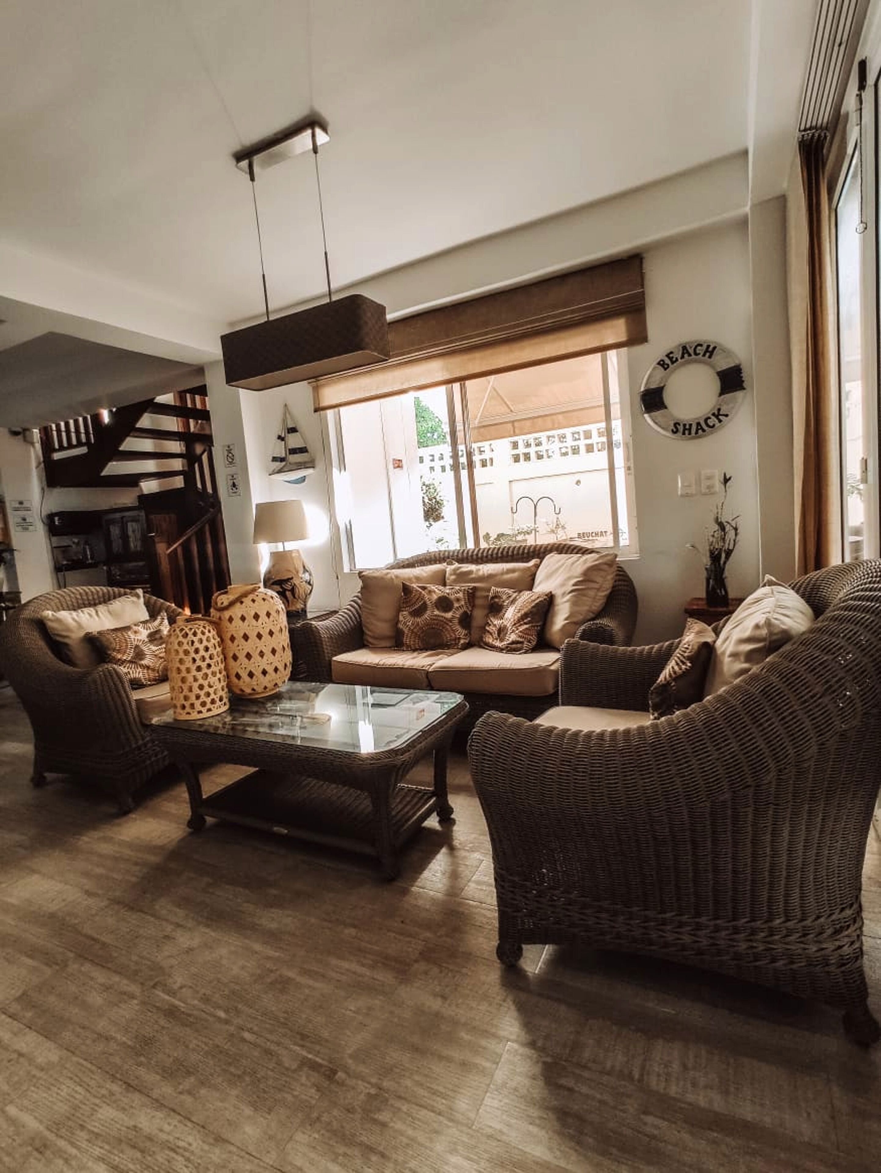 42-inch flat-screen TV with cable channels, TV, heated floors