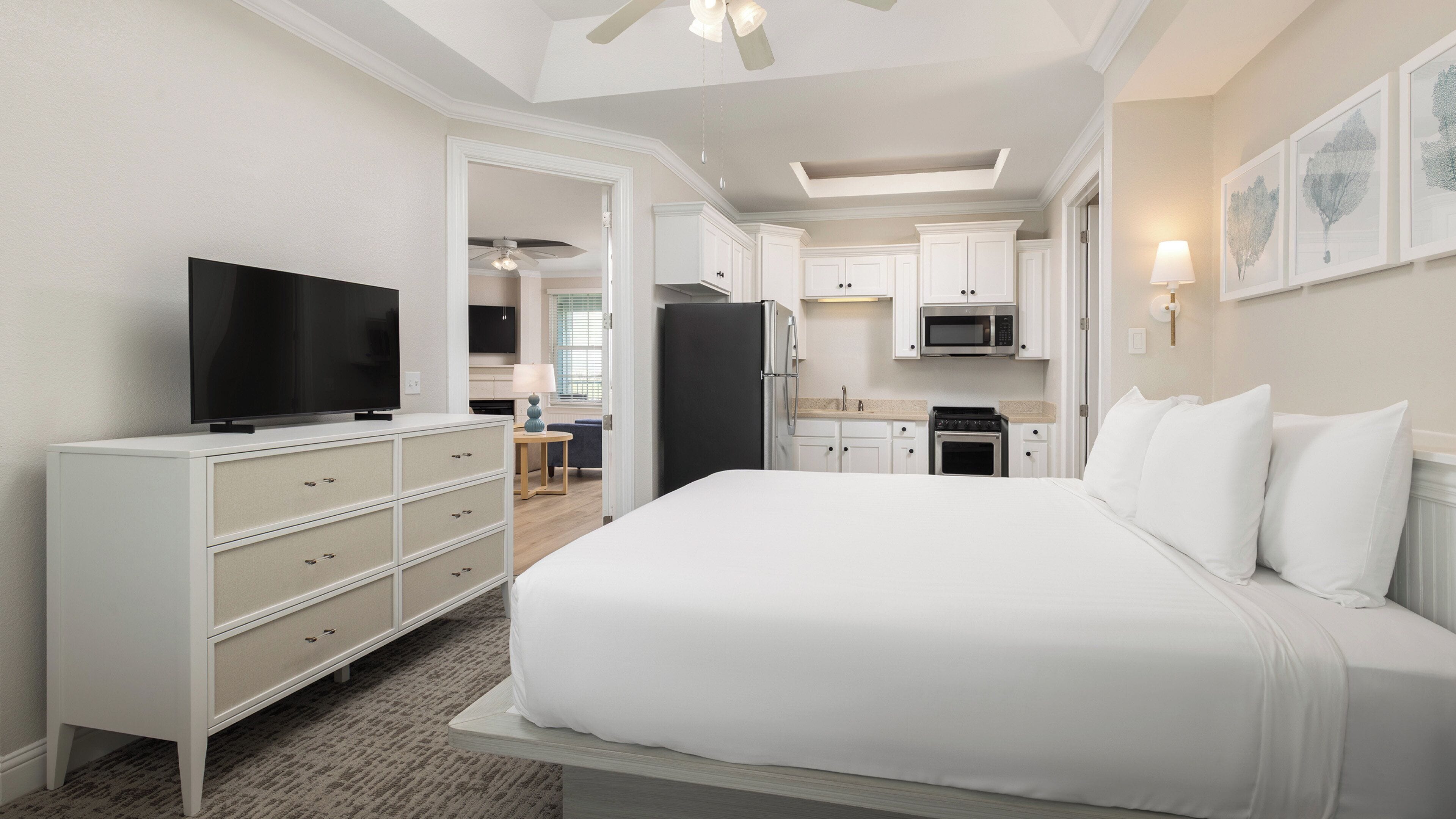 in-room safe, iron/ironing board, internet, bed sheets