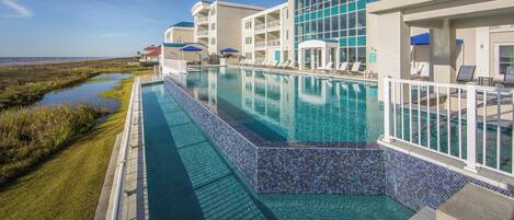 Outdoor pool, pool loungers