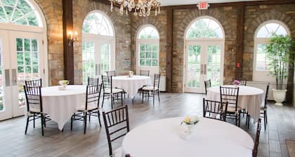Inn at Evergreen