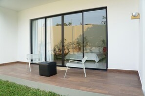 Crimson Suite | Terrace/patio - Il Buongustaio (San Salvador)