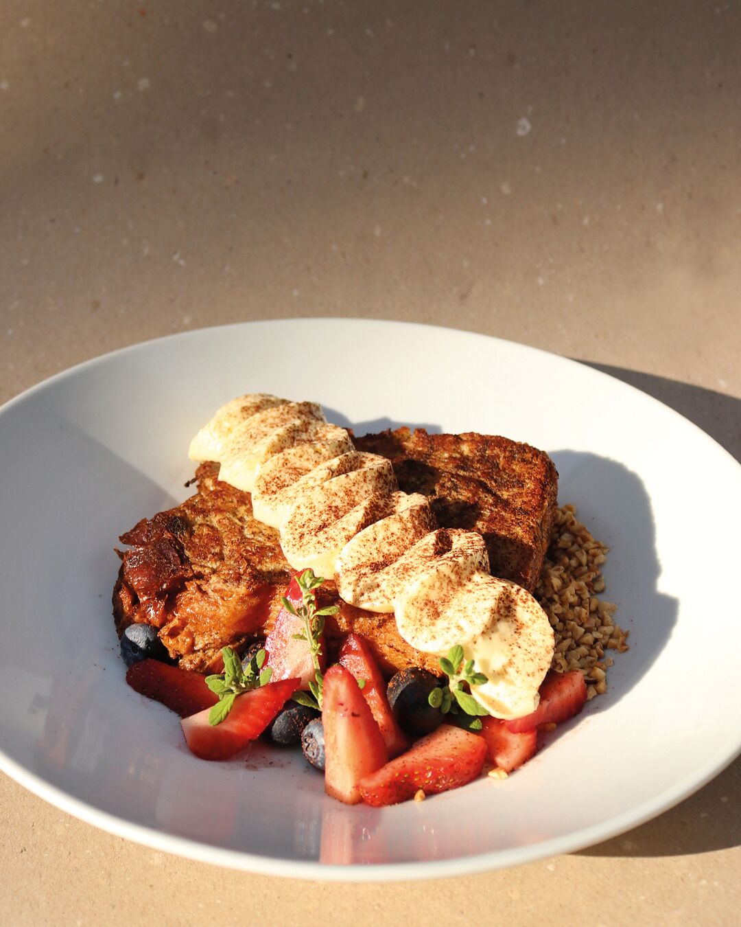 free daily full breakfast